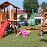 Tylko Dla Rodzin Wakacyjne Eldorado Centrum Mielna, 200m Od Morza Lodge Mielno