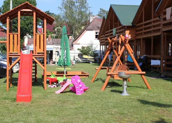 Tylko Dla Rodzin Wakacyjne Eldorado Centrum Mielna, 200m Od Morza 山林小屋 *