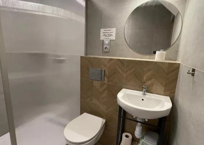 Tylko Dla Rodzin Wakacyjne Eldorado Centrum Mielna, 200m Od Morza 山林小屋