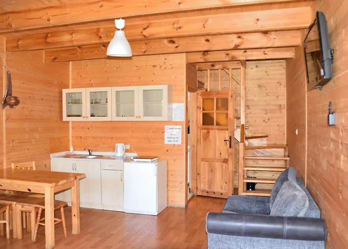 Tylko Dla Rodzin Wakacyjne Eldorado Centrum Mielna, 200m Od Morza 山林小屋 *