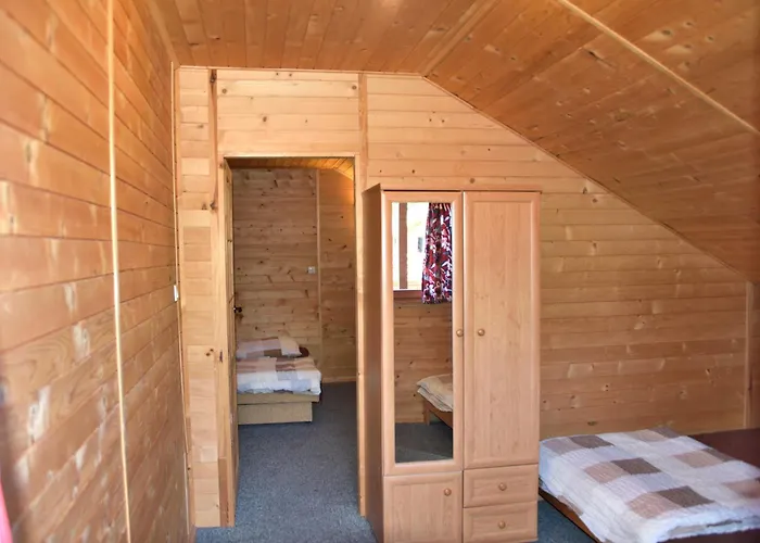 Tylko Dla Rodzin Wakacyjne Eldorado Centrum Mielna, 200m Od Morza 山林小屋 梅尔诺